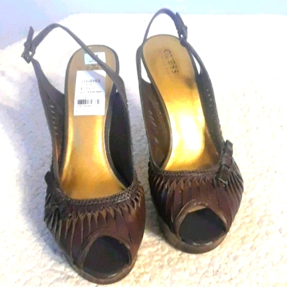 Bundle and Save Guess Platform Heels - Picture 3 of 6
